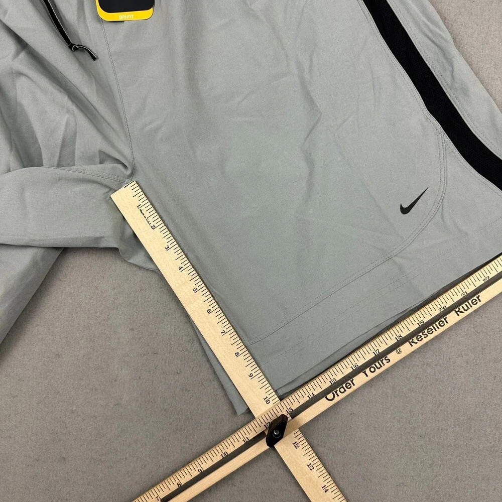 Vintage Nike Shorts Men 2XL Gray Solid Dri Fit Pocket Y2K Training Stretch XXL *
